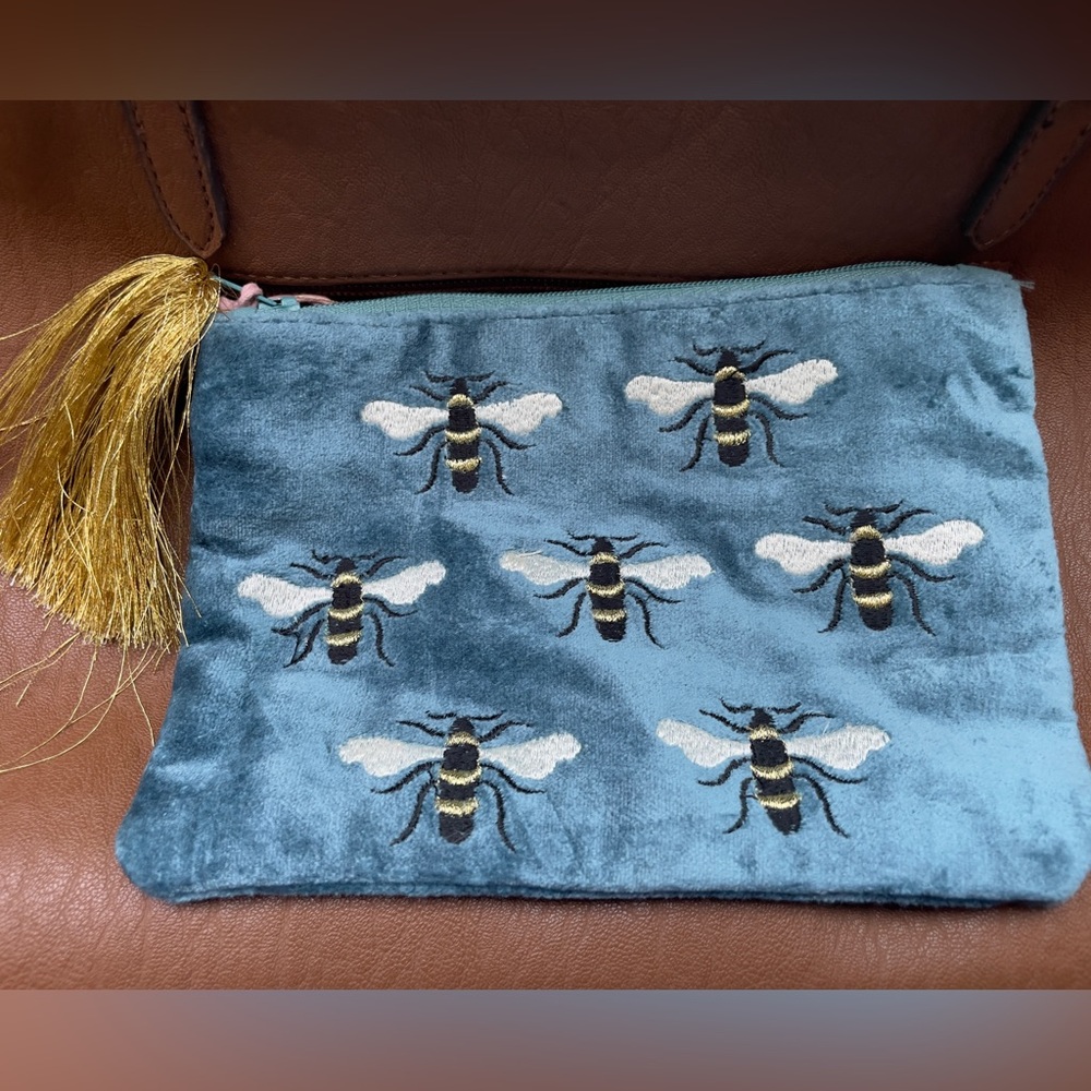 NWT Peace of Mind Clutch Bees Handmade